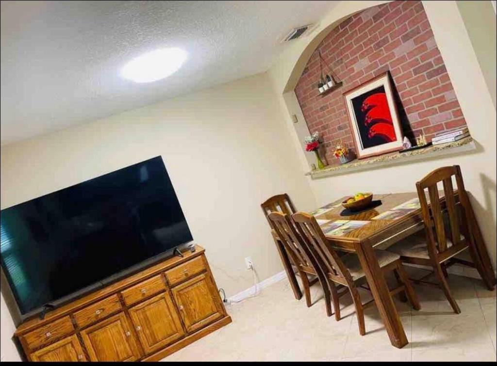 Tutul House Apartment Tampa Bagian luar foto
